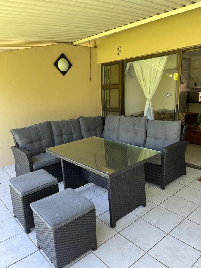 Villa Mtunzi Park, 39 Peaceful Shores à Scottburgh Extérieur photo