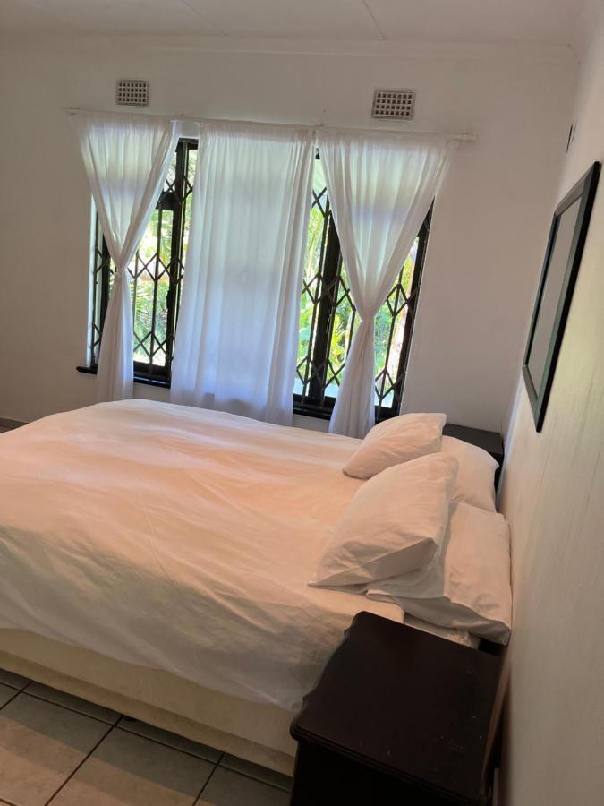 Villa Mtunzi Park, 39 Peaceful Shores à Scottburgh Extérieur photo